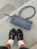 Cartera con correa