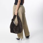 Pantalón beige relax - Imagen 5