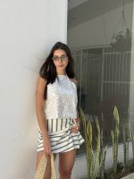 Top halter con lentejuelas de flores