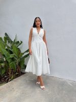 Vestido con escote festoneado - Imagen 5