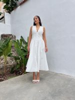 Vestido con escote festoneado - Imagen 3