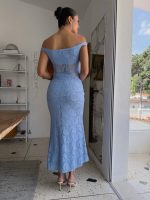 Vestido largo de encaje con escote - Imagen 6
