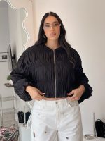 Cazadora bomber corta fruncida - Imagen 2