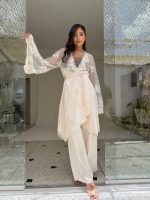 Set minimalista estructurado