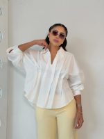 Camisa blanca texturizada sin botones - Imagen 2