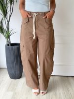 Pantalón cargo utilitario