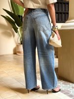 Jeans wide leg con cintura asimétrica - Imagen 4