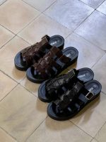 Sandalias slide con plataforma